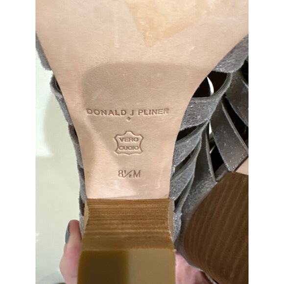 Donald Pliner Greece Leather Peep Toe Sandals size 8.5 - Picture 7 of 8